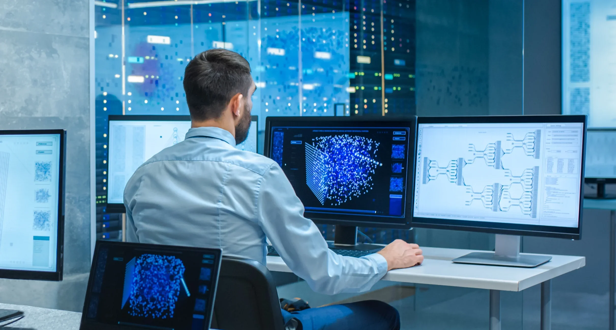 Outsourced IT Help Desk vs In-House